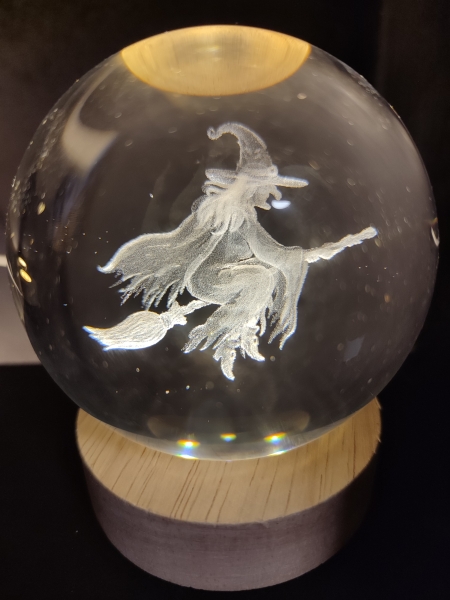 Hologram ball - Witch